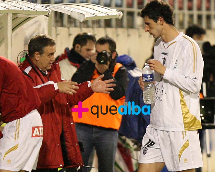 Gorka Azkorra y Quique Hernández en un partido del 2007 del Albacete en Eibar. Ambos se volverán a encontrar en el Hércules