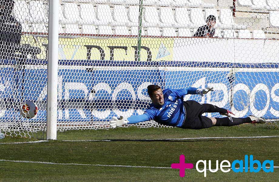 Albacete-La-Roda-02-penalti-la-roda