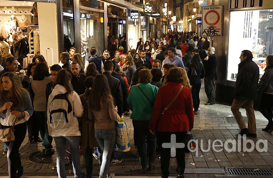 El comercio presentó el pasado mes de febrero un aumento interanual de su facturación del 1,6%, mientras que los otros servicios registraron un repunte del 1,3%. Así se recoge en los datos publicados por el Instituto Nacional de Estadística (INE).