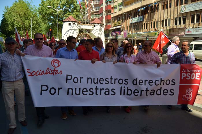 Representantes del PSOE de Albacete, en la manifestación del 1 de Mayo.