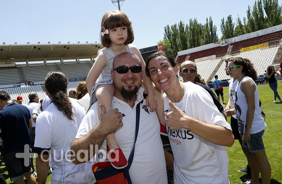 familia-celebracion-fundacion-nexus-granadilla-03