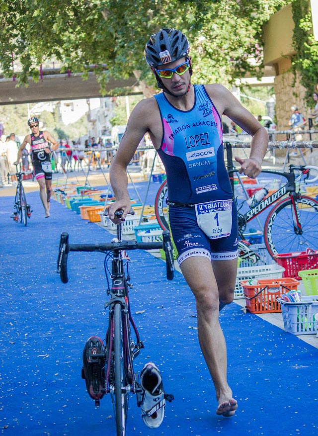 El pasado sábado 20 de Junio se disputaba en la localidad de Alcalá del Júcar la II edición del Triatlón IDAR Villa Alcalá del Júcar.