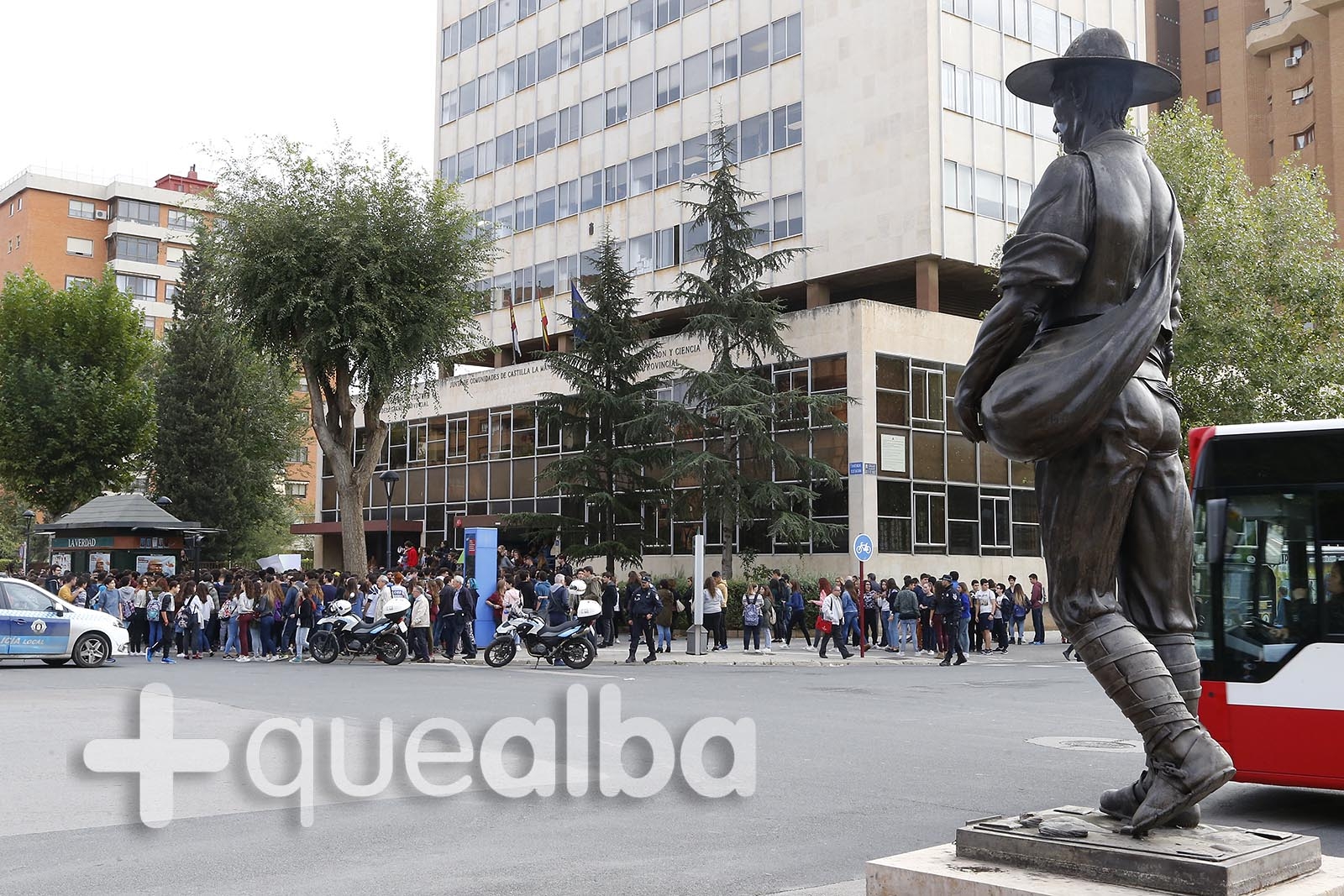 Imagen de archivo de la Dirección Provincial de Educación, durante una manifestación contra los recortes.