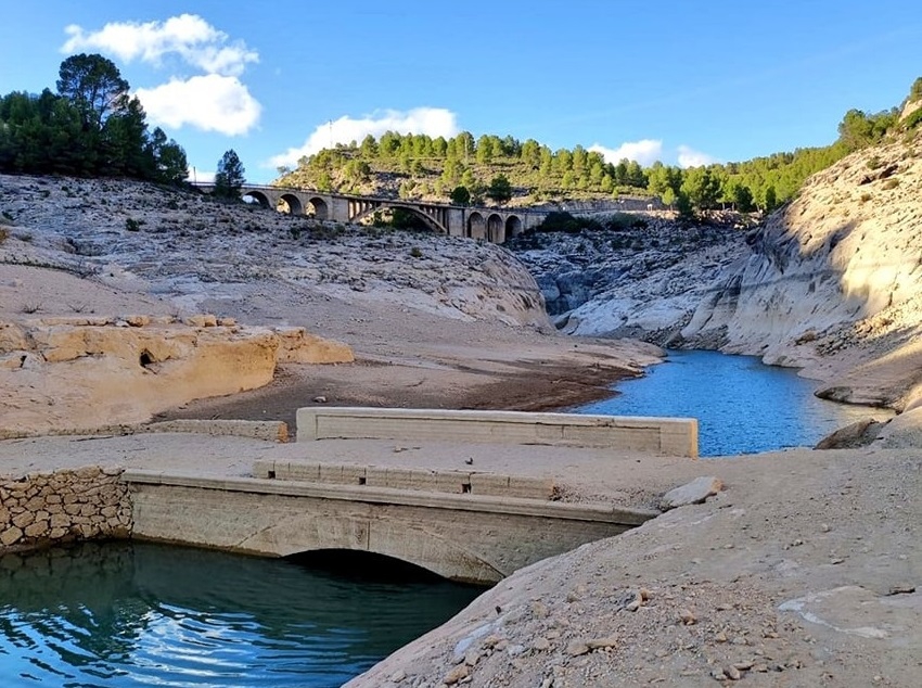 NIEVES ANDÚJAR / METEOHELLÍN