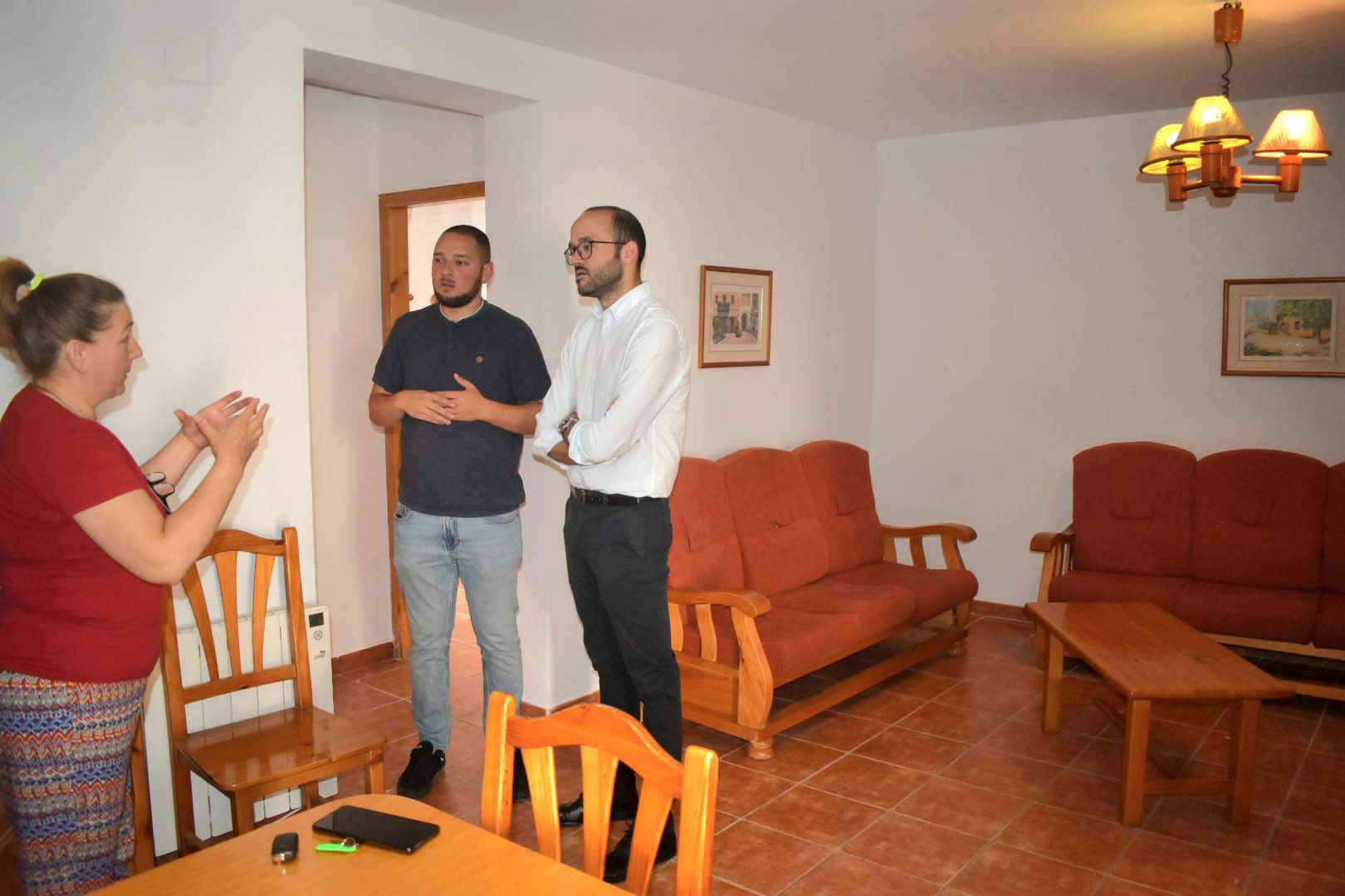 Visita del vpdte. de la Diputación de Albacete a Letur junto a su alcalde  4 (1)