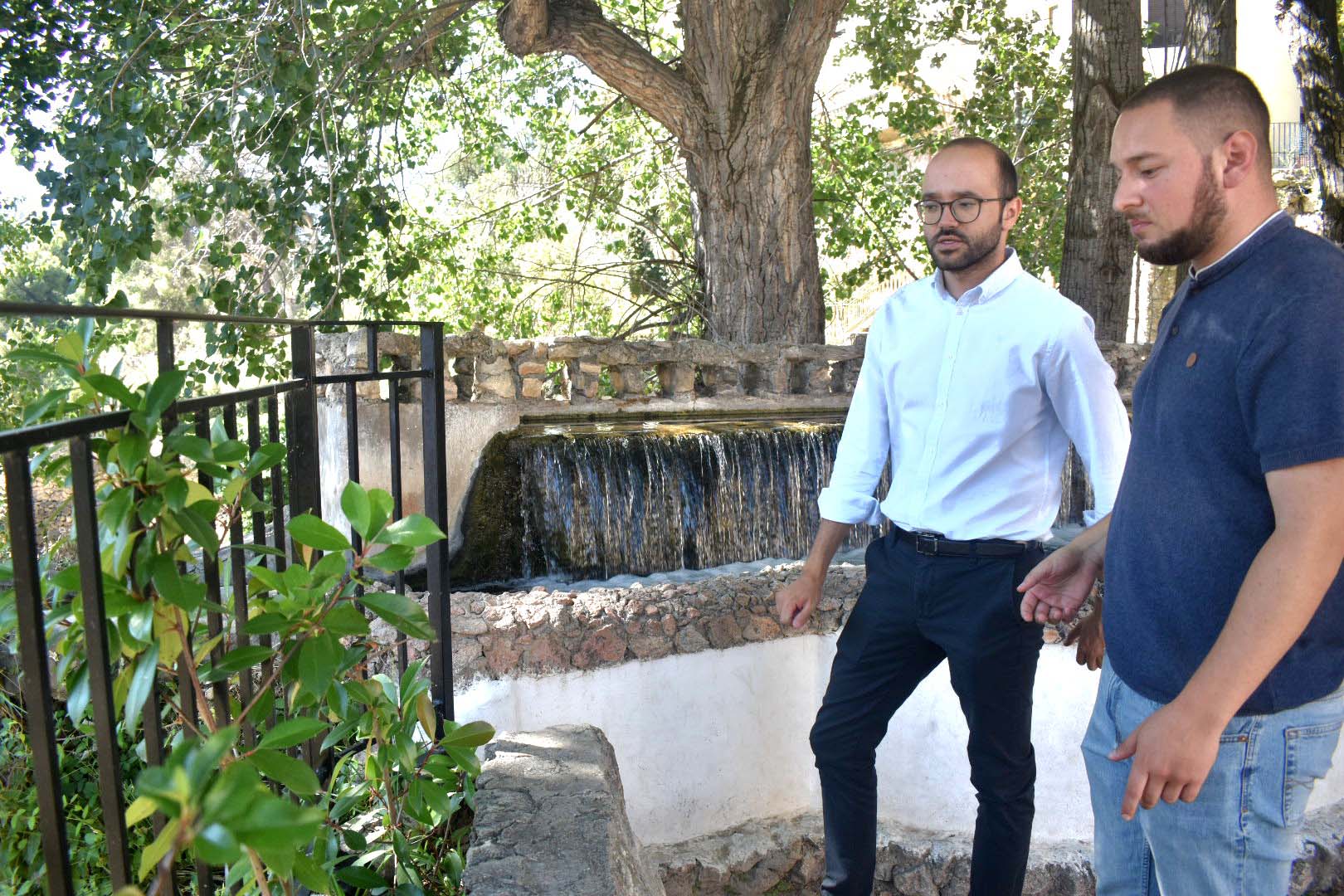 Visita del vpdte. de la Diputación de Albacete a Letur junto a su alcalde  4 (3)