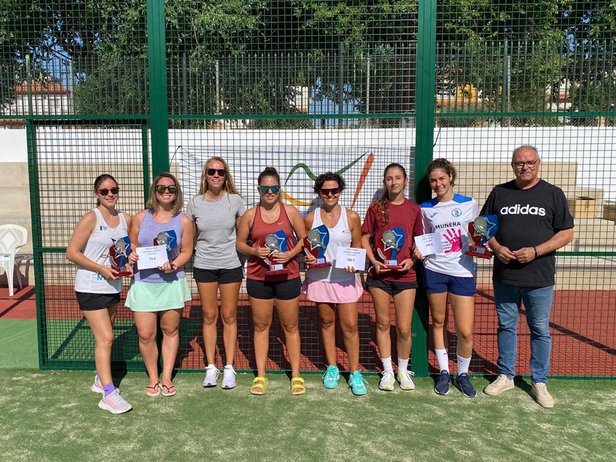 MUNERA PREMIOS FEMENINOS